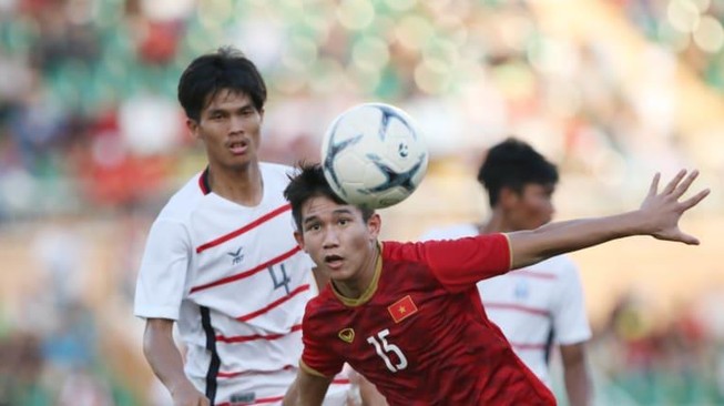 HLV U-18 Malaysia choáng ngợp với dàn tài năng trẻ Đông Nam Á