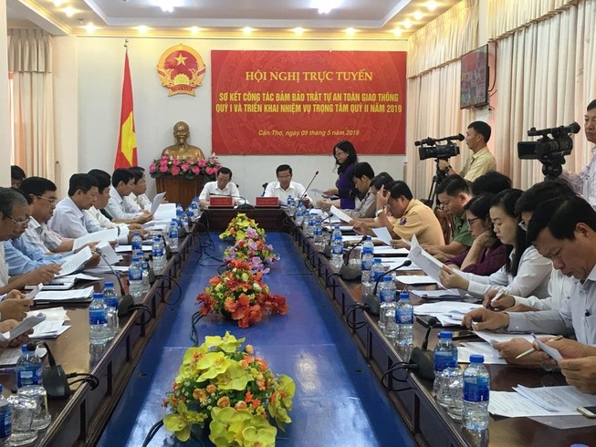 Làm rõ thông tin 'Người không biết chữ vẫn có bằng lái xe'
