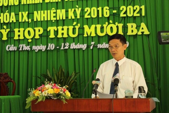 Đại biểu Cần Thơ chất vấn vụ xăng giả của ông Trịnh Sướng