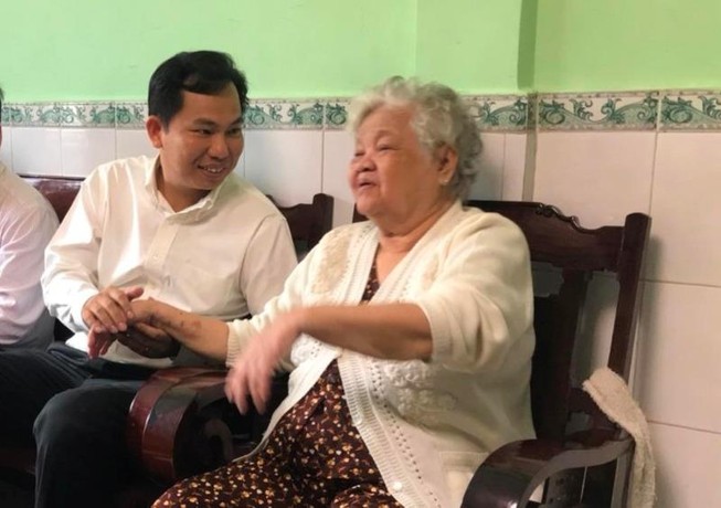 Cần Thơ họp mặt, tặng quà gia đình chính sách và người có công