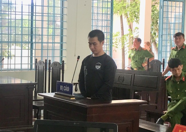 Oan nghiệt: Con rể đi tù khi cha vợ làm khai sinh cho cháu