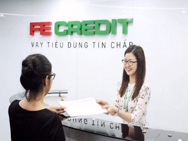 FE CREDIT nói gì về việc bị tố lừa cho vay mua mỹ phẩm?