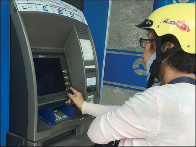 Tăng phí rút tiền ATM là vi phạm Luật Cạnh tranh?