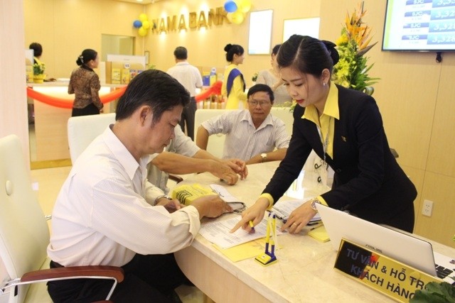 Lãi suất cho vay thấp đang âm thầm 'chạy' vào đâu?