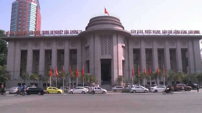 Thêm cán bộ Ngân hàng Nhà nước bị buộc thôi việc