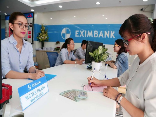 Eximbank bất ngờ thay lãnh đạo cao cấp