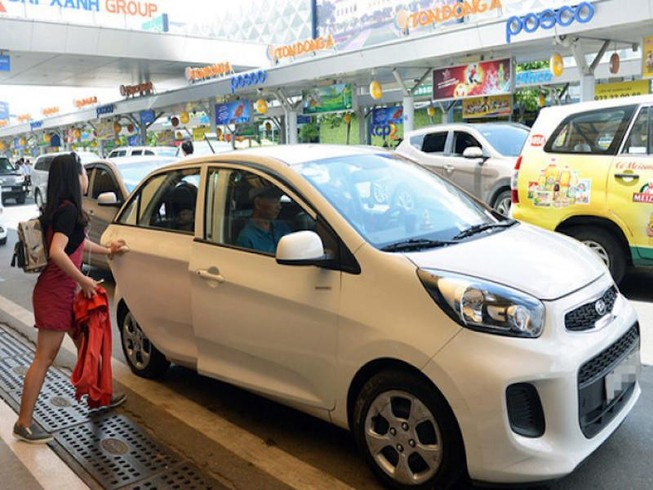 Thứ trưởng Bộ Giao thông: Ứng dụng gọi xe phải là taxi