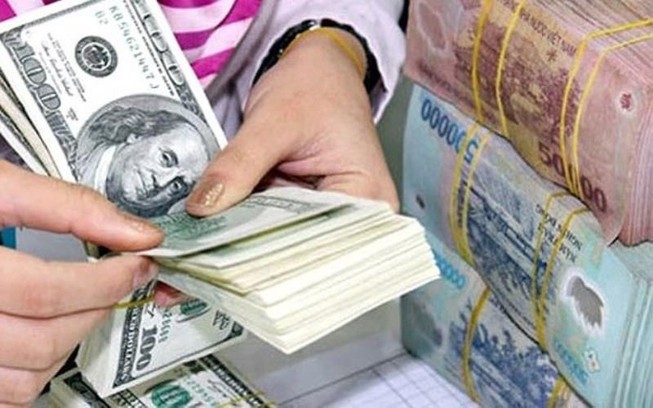 Tỉ giá đột ngột quay đầu giảm nhiệt, sẵn sàng can thiệp