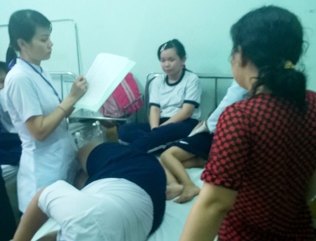 Phạt “nóng” cơ sở cung cấp suất ăn gây ngộ độc thực phẩm