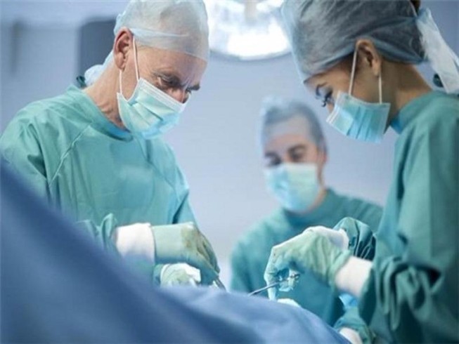 Phẫu thuật miễn phí cho bệnh nhân dị tật chi trên