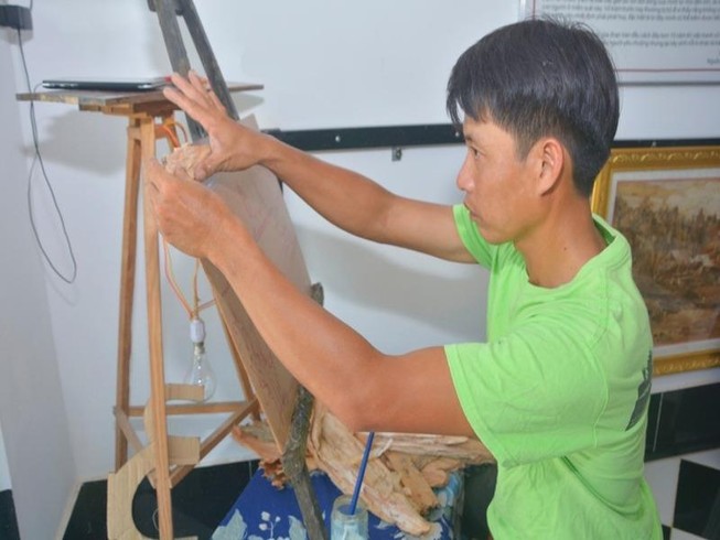 Về miệt thứ Kiên Giang ngắm tranh vỏ tràm độc đáo