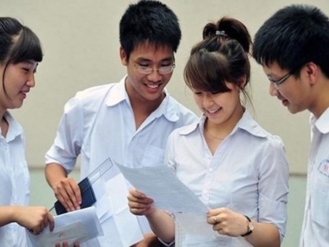 ĐH Sư phạm TP.HCM gỡ quy định cao từ 1m50 mới được xét tuyển