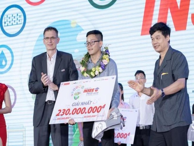 Chốt bảo vệ thông minh cho Làng đại học