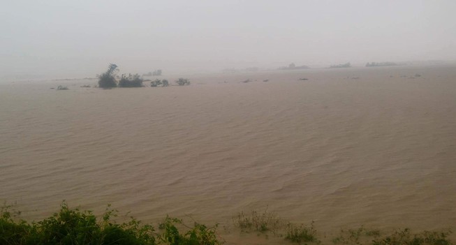 Phú Yên: 5 người mất tích do bão