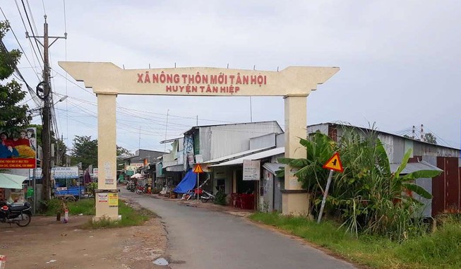 Trưởng ấp bị chủ tịch xã ép ký khống để lấy tiền trả nợ