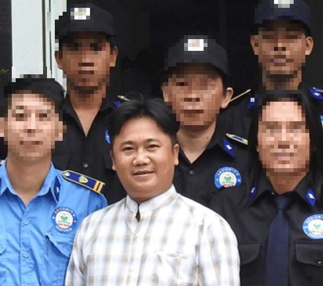 Chi tiết vụ BS Chiêm Quốc Thái bị chém ở phố đi bộ