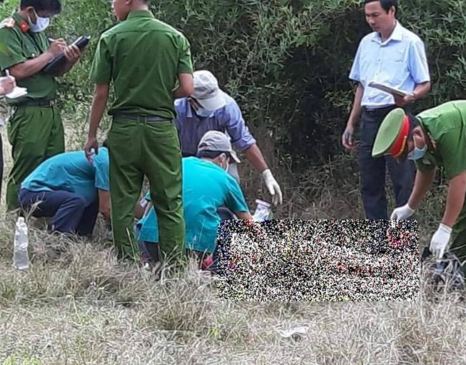 Một phụ nữ chết lõa thể trong rừng ở Ninh Thuận