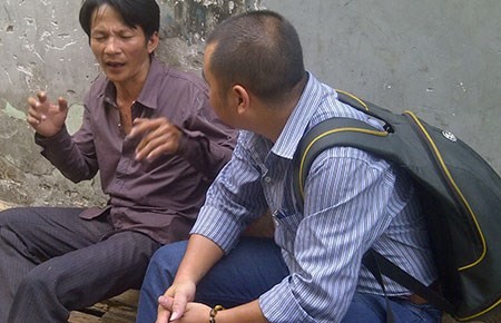 Vợ chồng ve chai lượm được “kho báu”: Nhà nước hưởng phân nửa?