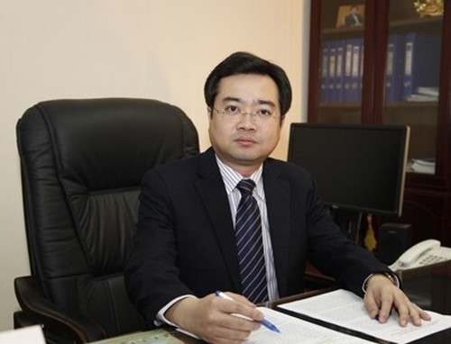 Nhân sự mới
