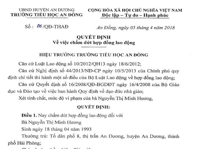 Đuổi việc cô giáo phạt học sinh uống nước giẻ lau bảng