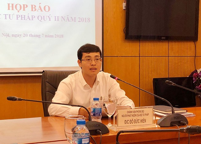 Bộ Tư pháp nói về việc không bổ nhiệm hiệu trưởng ĐH Luật