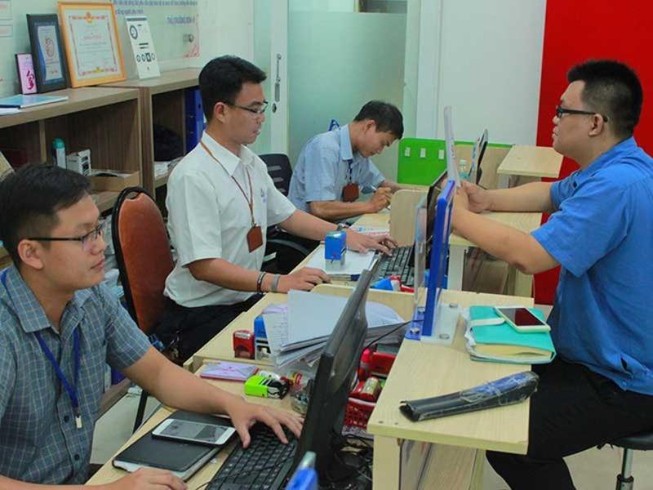 Đề xuất làm việc từ 9 giờ sáng, Bộ trưởng Nội vụ nói gì?