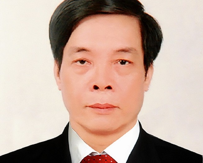 Chủ tịch huyện xin nghỉ việc vì lý do sức khỏe