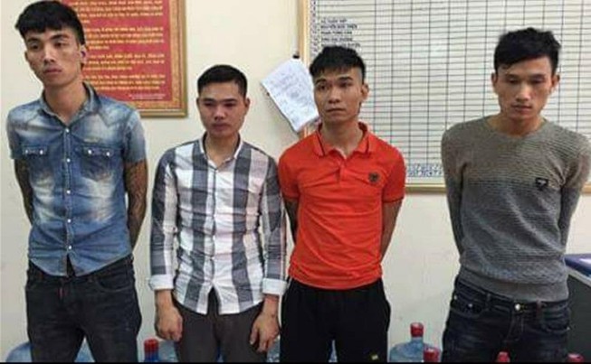 Nhóm thanh niên chém cô gái trẻ cướp xe 