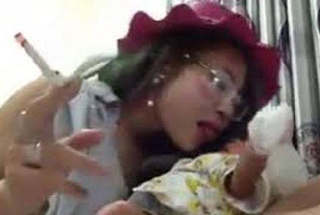Công an vào cuộc vụ ‘hot girl’ Bella mang con đi khắp nơi