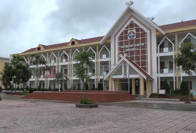 Sơn La: Thi thử 1,2 điểm nhưng thi thật tới 9,8 điểm
