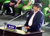 Luật sư nói ông Hóa khai lộn xộn là do 2 mảnh đạn trong đầu