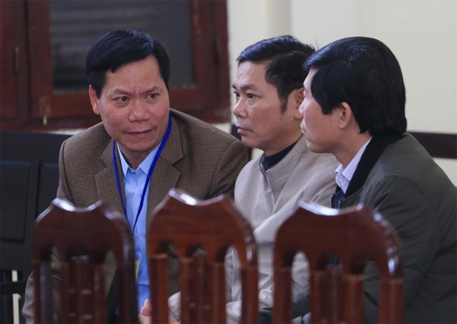 Cựu giám đốc BV đa khoa Hòa Bình nói gì trước tòa?