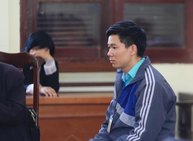 Hoàng Công Lương giải thích việc chỉ có 1 luật sư bào chữa