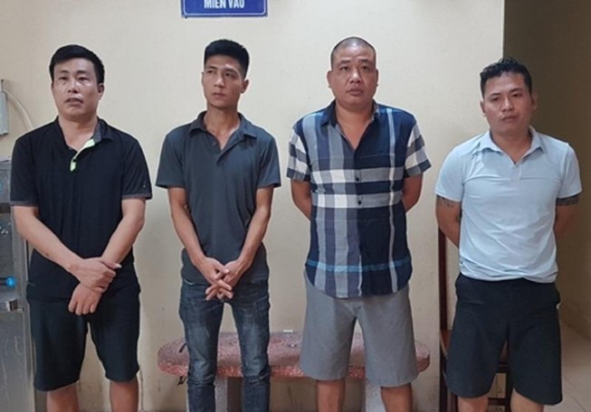 Bắt 'trùm' tín dụng đen cùng kho vũ khí thô sơ