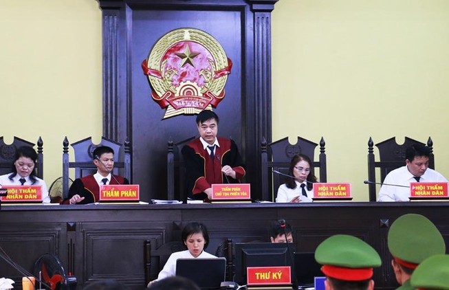 Chuyện khó tin vụ gian lận điểm Sơn La:Chỉ 1 người nhận hối lộ