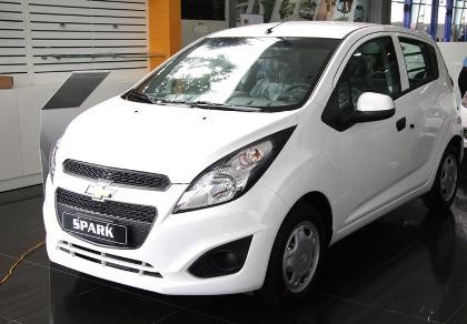 Sau 1/7, với 550 triệu đồng mua xe nào đã bao gồm chi phí lăn bánh?