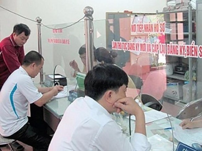 Mua xe máy của người phạm tội có sao không?