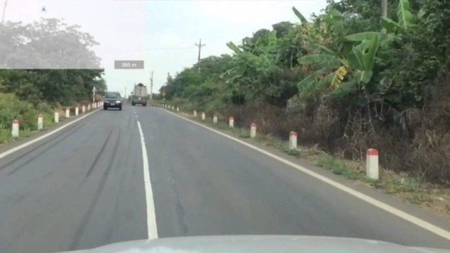 Lỗi ô tô đè vạch kẻ đường có bị tước giấy phép lái xe?