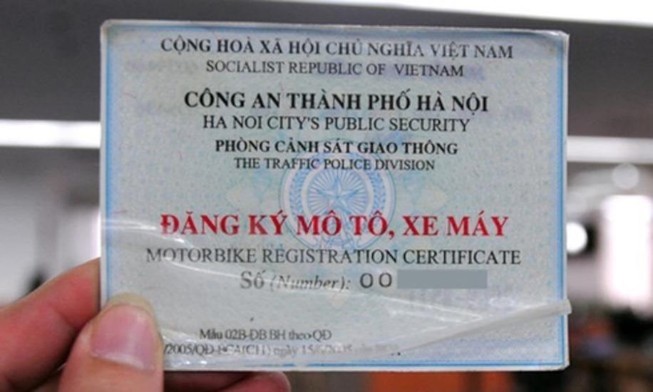 Dùng giấy tờ giả để làm giấy đăng ký xe, xử phạt thế nào?