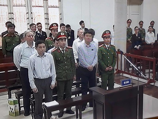 Nguyễn Xuân Sơn khai đưa cựu kế toán trưởng PVN 180 tỉ