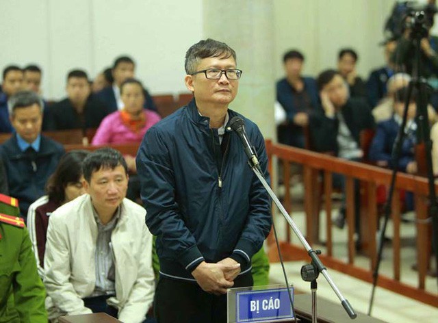 Em trai ông Đinh La Thăng lại sắp hầu tòa