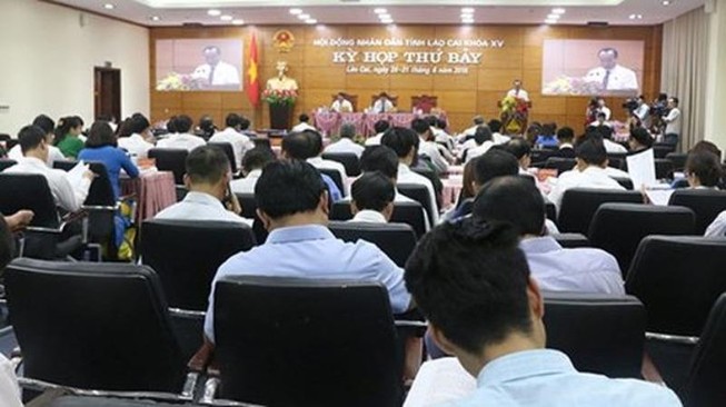 Bộ Nội vụ đề nghị địa phương tạm dừng sắp xếp các sở, ngành
