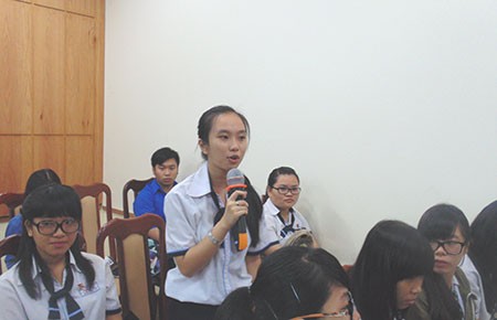 “Đừng bắt chúng em học thuộc lòng”