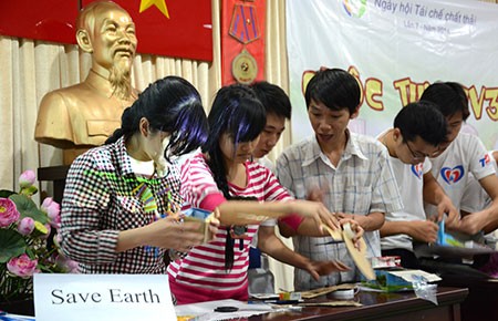 Vui nhộn cuộc thi SV 3T