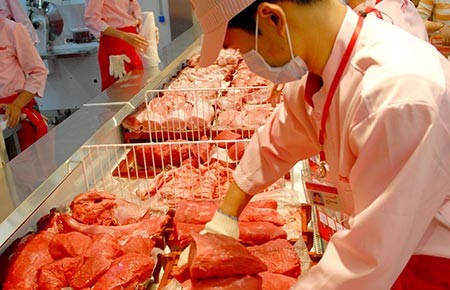 Thịt nhập “đè” ngành chăn nuôi