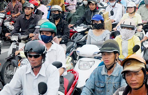 Xe máy TP.HCM sắp đóng phí đường bộ
