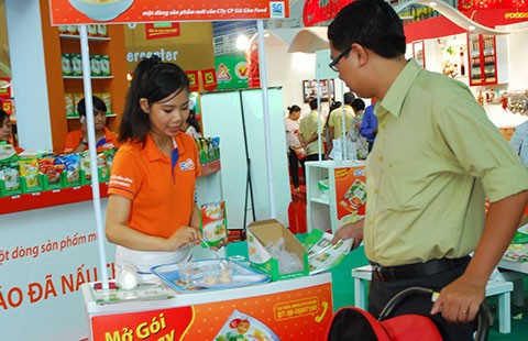Bỏ trần quảng cáo: Được này, mất kia