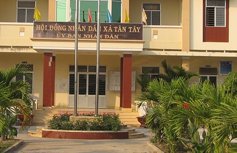 Ăn cắp giờ công thiên hình vạn trạng