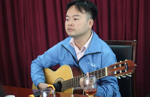 Kỳ nhân trẻ đất Bắc - bài 2: Nhà... 'tục học'