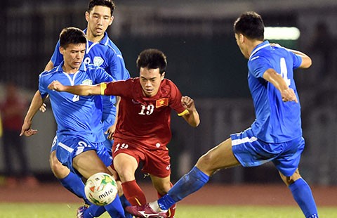 Đội tuyển U-23 Việt Nam: Mong chân cứng đá mềm
